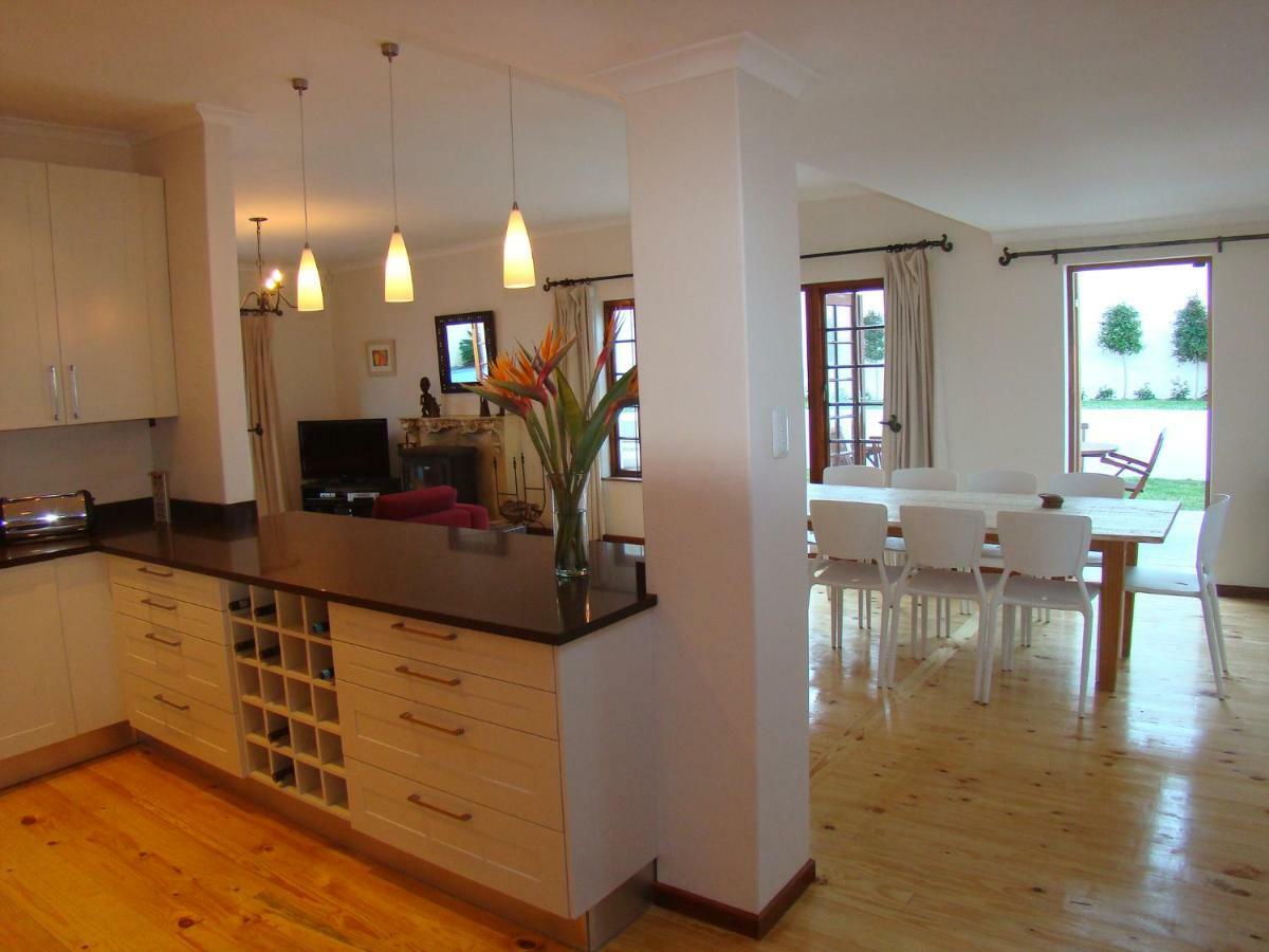 The Gables Villa เฮาต์เบย์ ภายนอก รูปภาพ